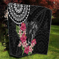 Black Polynesian Hammerhead Shark Tribal Pattern Quilt