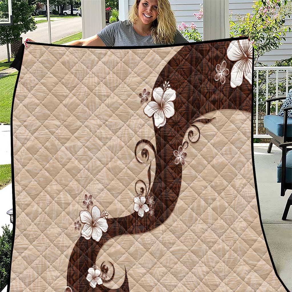 Polynesia Hibiscus Quilt Cameo Curve Motif - Polynesian Pride