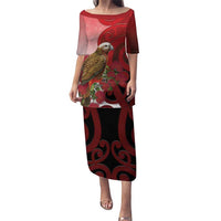 New Zealand Parrot Kaka Puletasi Maori Koru With Pohutukawa Flowers - Polynesian Pride
