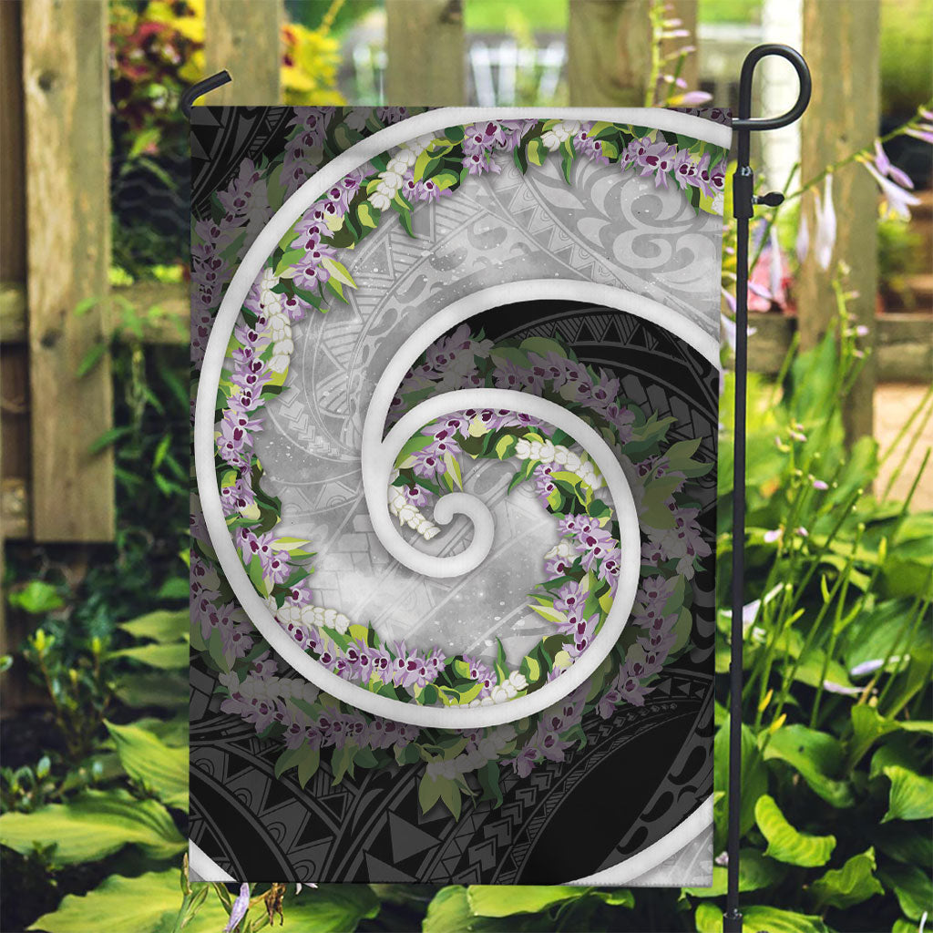 Piko Hawaii Garden Flag Polynesian Pattern With Maile Pikake Honohono Lei LT05 Garden Flag Black - Polynesian Pride