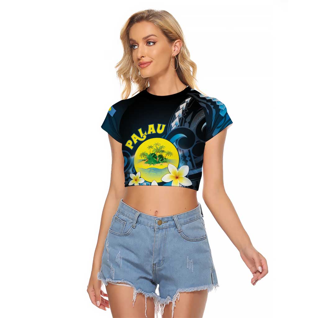 Palau United Nations Day Raglan Cropped T Shirt Polynesian Curves Plumeria - Polynesian Pride