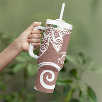 Polynesia Tumbler With Handle Brown Tribal Turtle Floral Pattern