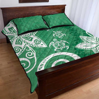 Polynesia Quilt Bed Set Green Tribal Turtle Floral Pattern