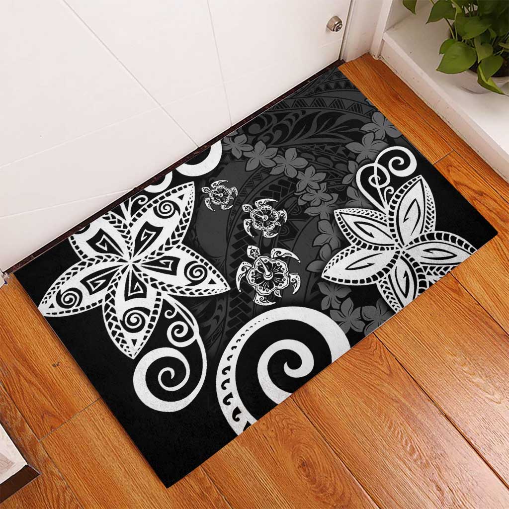 Polynesia Rubber Doormat Black Tribal Turtle Floral Pattern