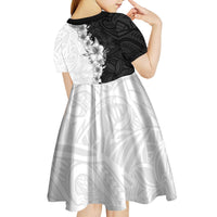 Hawaii Hibiscus Flowers Kid Short Sleeve Dress Grayscale Polynesian Pattern