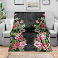 Hawaii Tropical Flowers Blanket Black Polynesian Tattoo Art