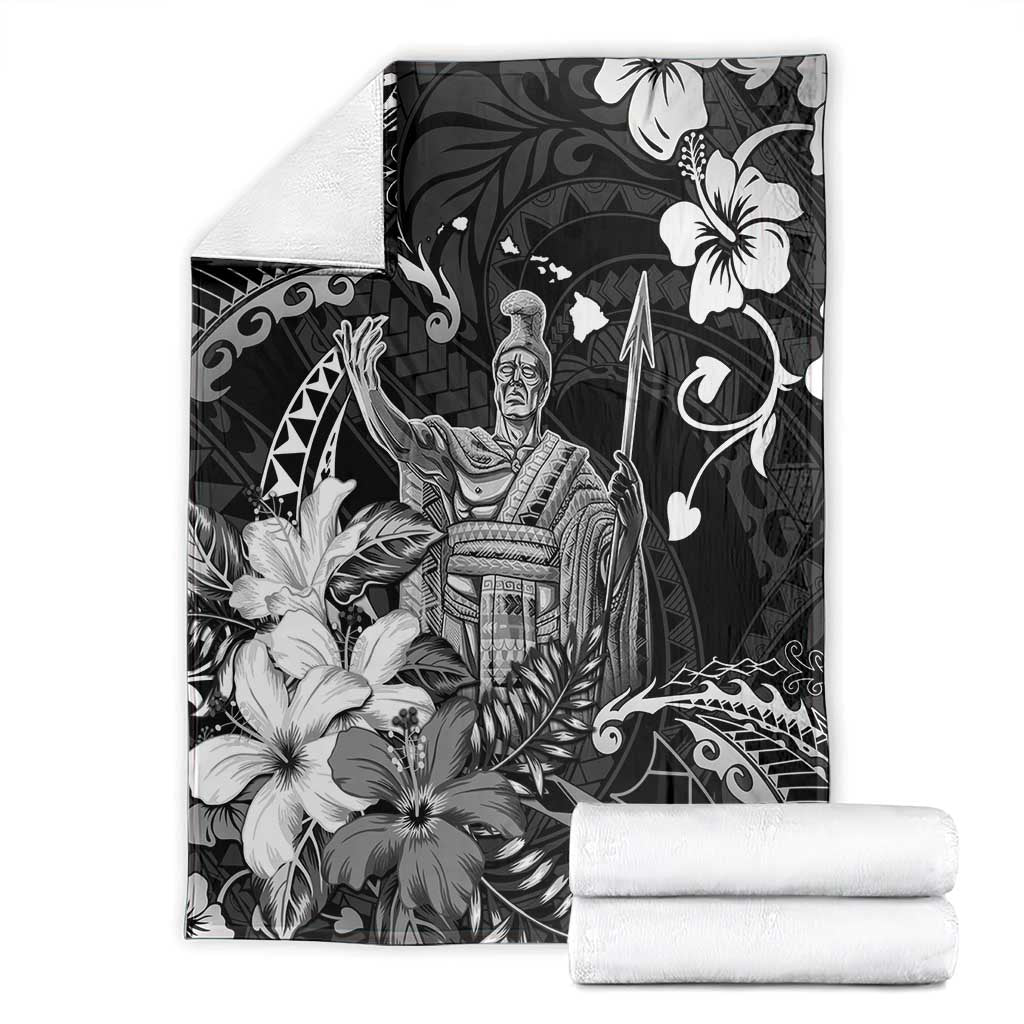 Hawaii King Kamehameha Day Blanket Polynesian Pattern Mix Hibiscus Black