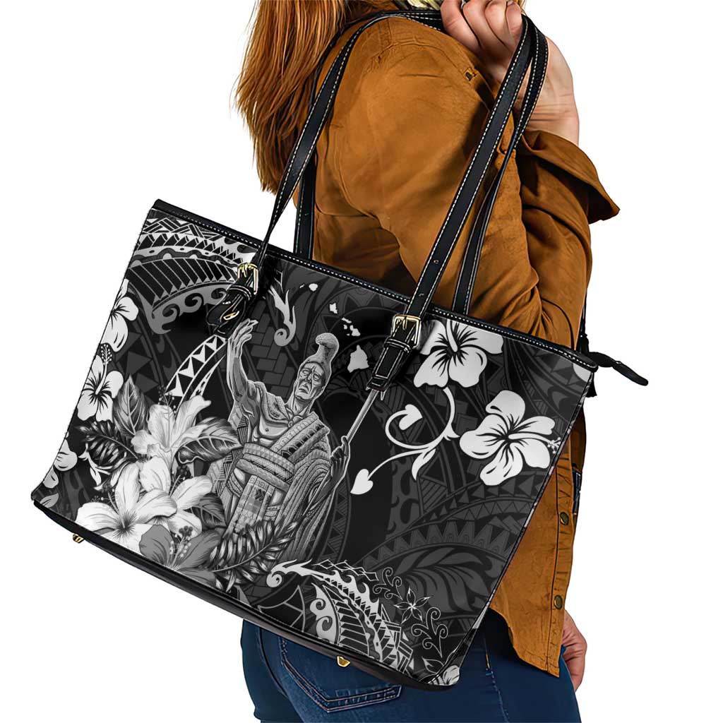 Hawaii King Kamehameha Day Leather Tote Bag Polynesian Pattern Mix Hibiscus Black