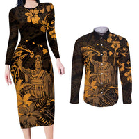 Hawaii King Kamehameha Day Couples Matching Long Sleeve Bodycon Dress and Long Sleeve Button Shirt Polynesian Pattern Mix Hibiscus Gold