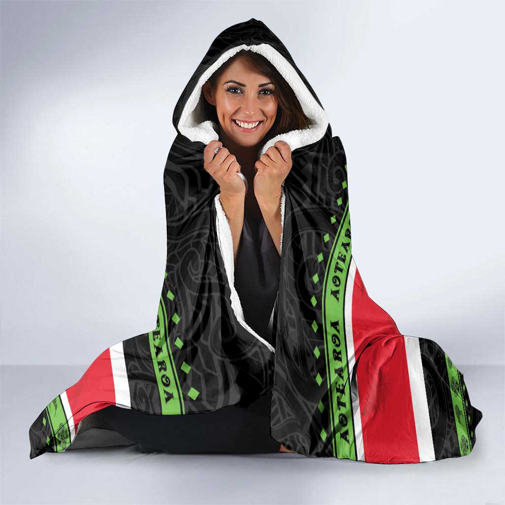 New Zealand Funny Christmas Hooded Blanket Maori Tiki