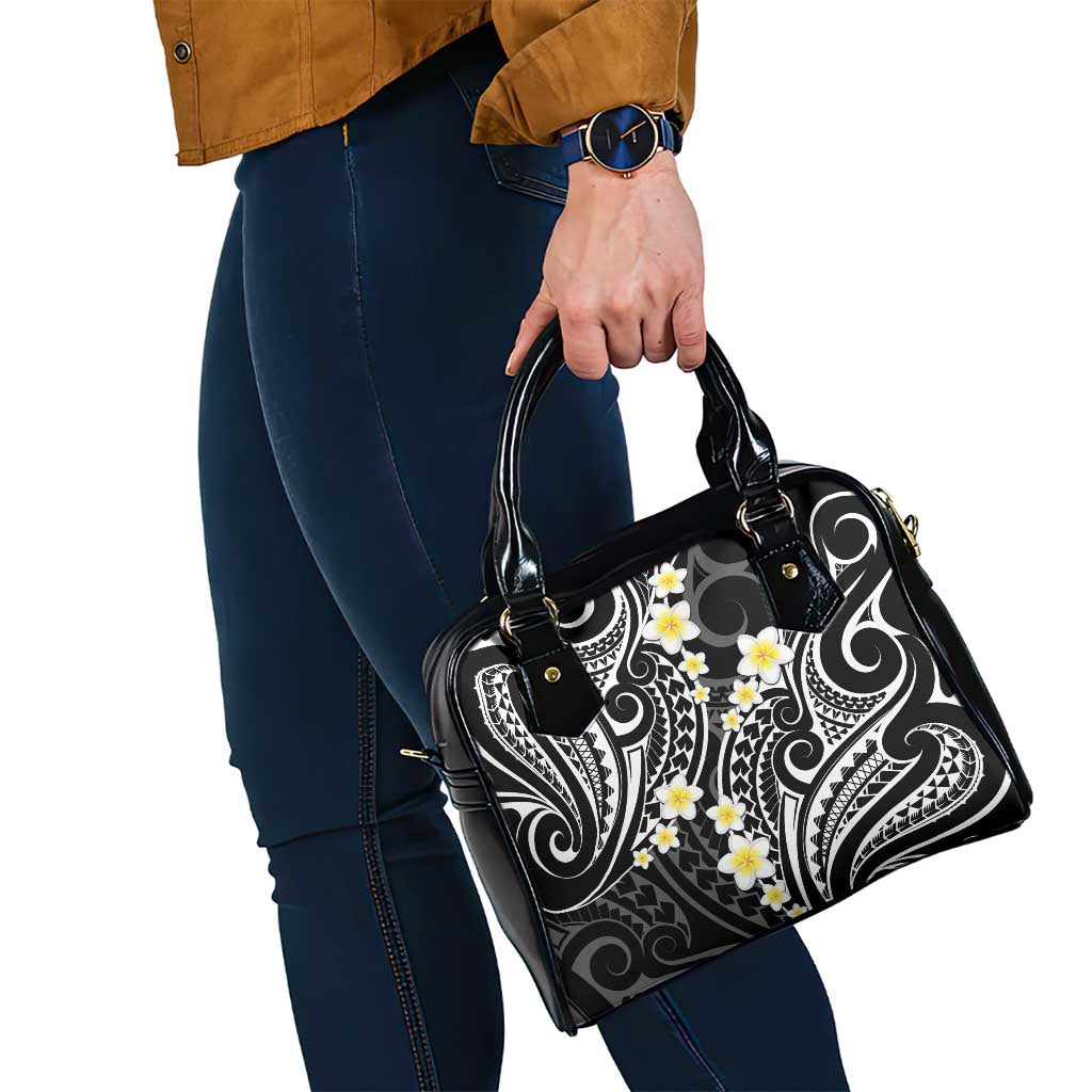 Plumeria With Black Polynesian Tattoo Pattern Shoulder Handbag