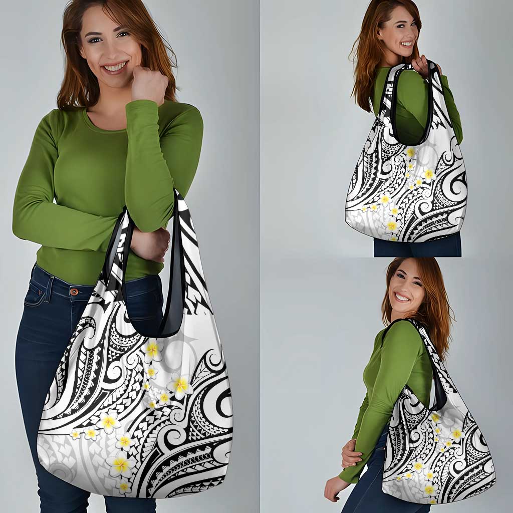 Plumeria With White Polynesian Tattoo Pattern Grocery Bag
