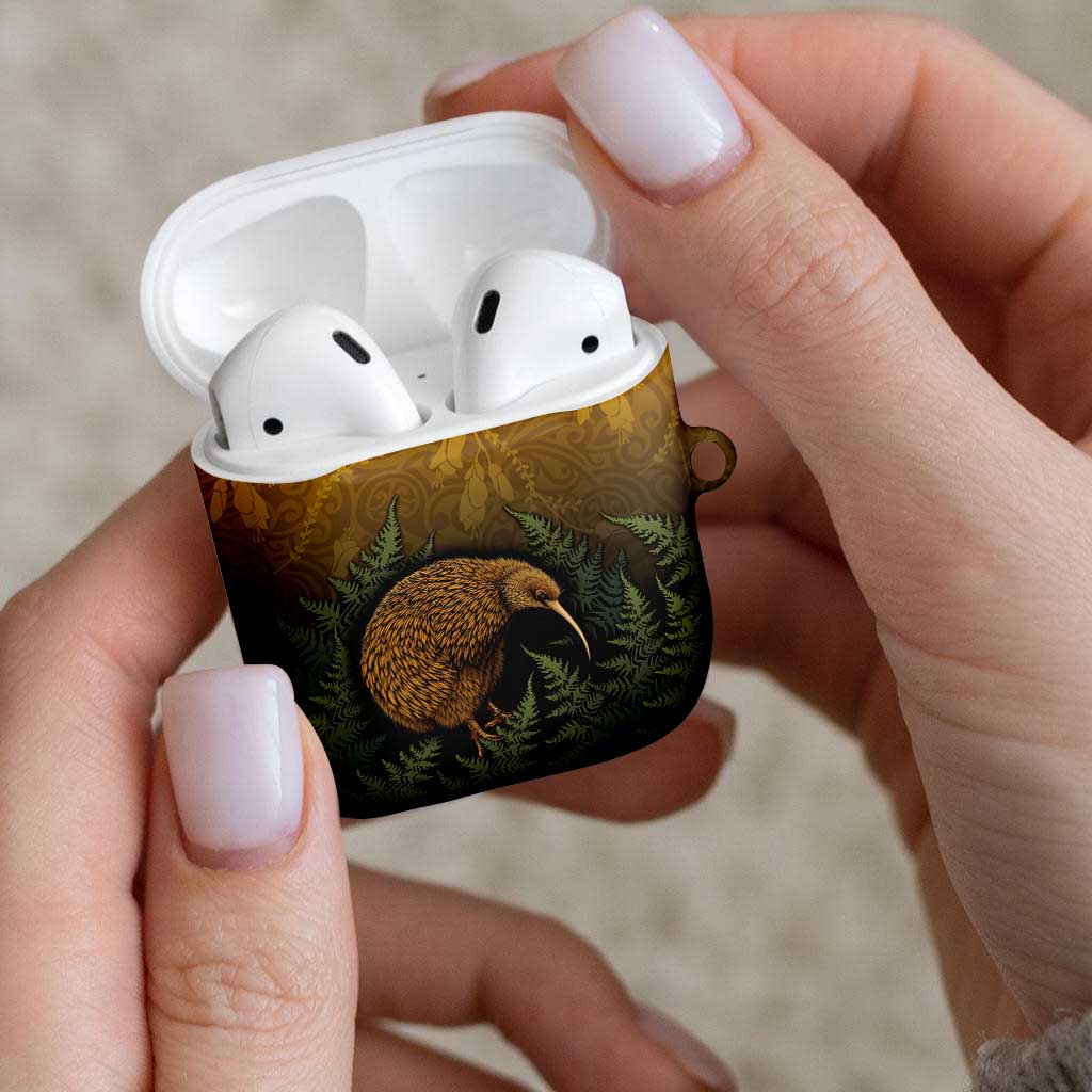 New Zealand Kiwi Bird AirPods Case Silver Fern Mix Maori Pattern