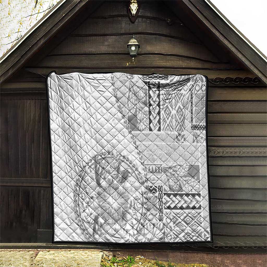 Samoa Siapo Elegant Quilt Hibiscus White Motifs - Polynesian Pride