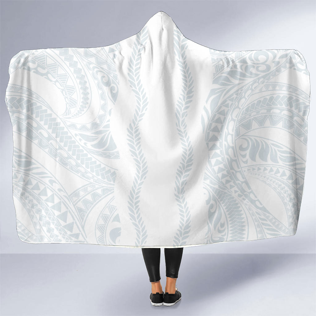 Samoa Lotu Tamaiti Hooded Blanket Teuila With Tribal Motifs LT05 One Size White - Polynesian Pride
