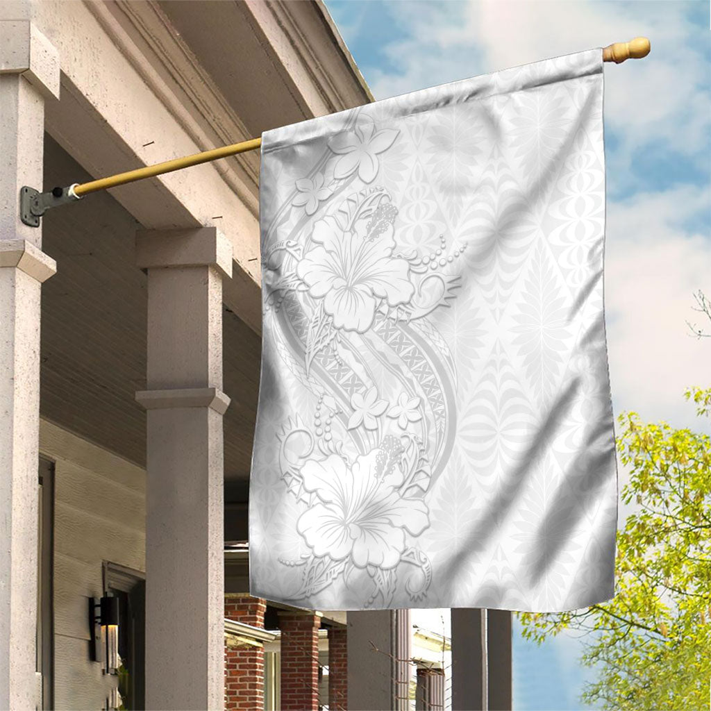Tokelau White Sunday Garden Flag Elegant Hibiscus Polynesian Tribal Pattern LT05 House Flag White - Polynesian Pride