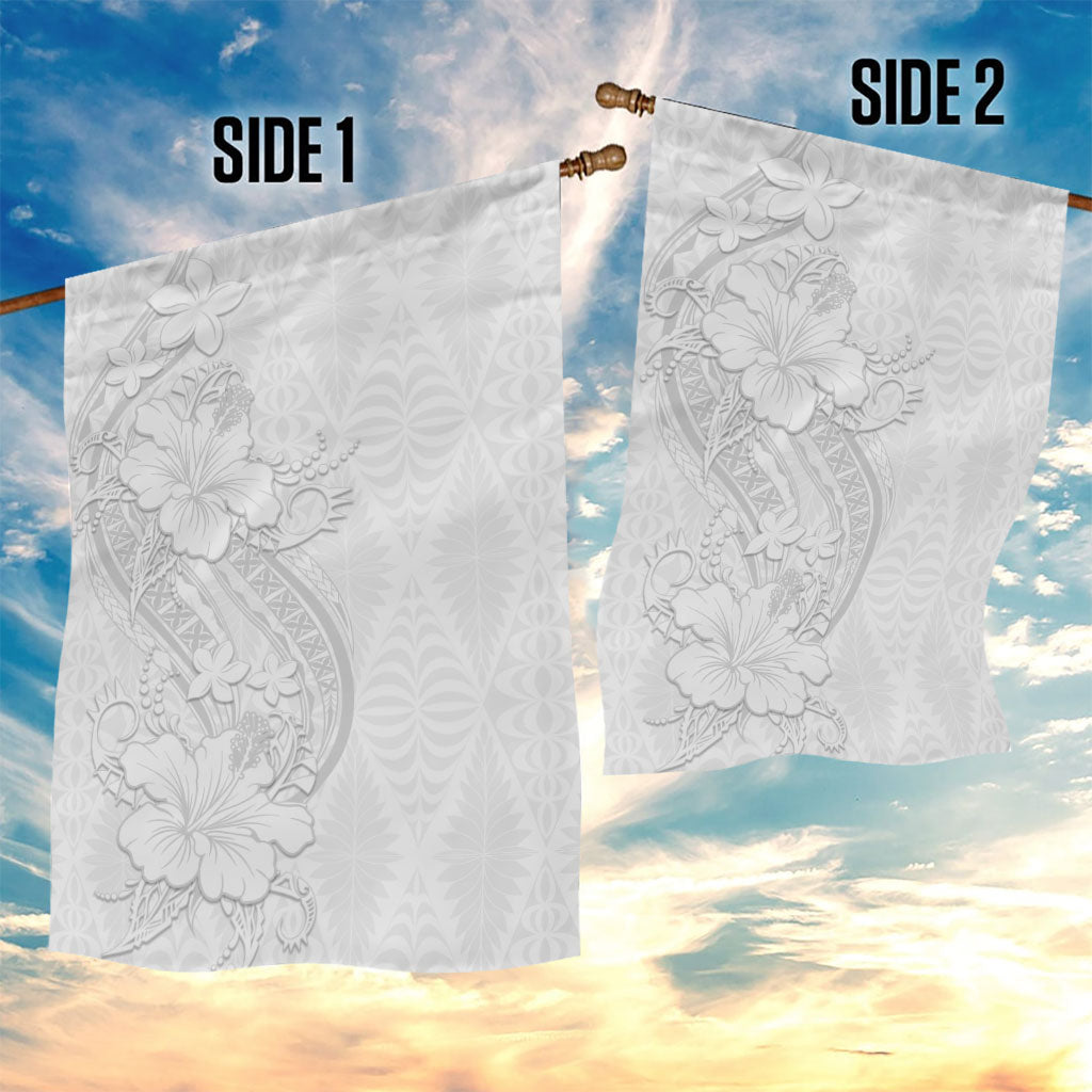 Tokelau White Sunday Garden Flag Elegant Hibiscus Polynesian Tribal Pattern LT05 - Polynesian Pride