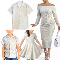 Tonga White Sunday Family Matching Off The Shoulder Long Sleeve Dress and Hawaiian Shirt Lotu Tamaiti Tongan Kupesi Pattern LT05 - Polynesian Pride