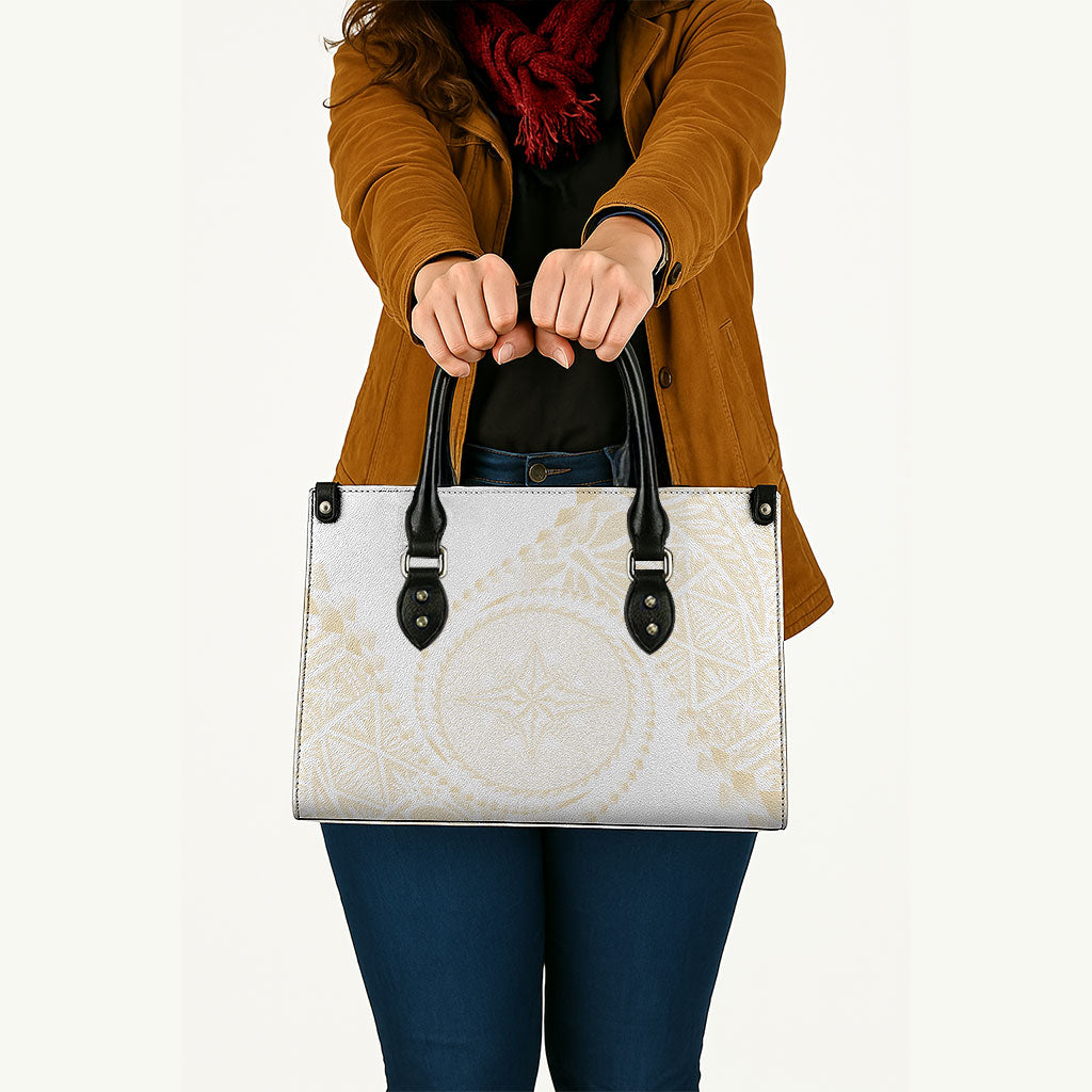 Tonga White Sunday Leather Bag Lotu Tamaiti Tongan Kupesi Pattern LT05 - Polynesian Pride