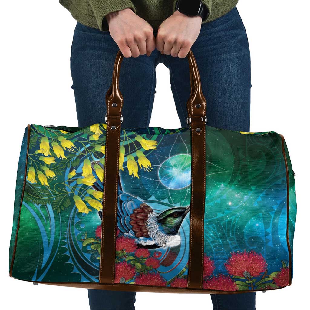 New Zealand Tui Bird Travel Bag Maori Koru With Pohutukawa Galaxy Style - Polynesian Pride
