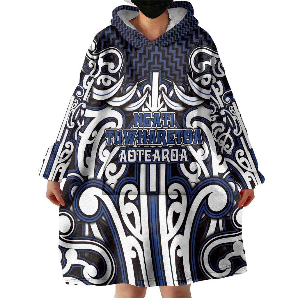 Custom Aotearoa Ngati Tuwharetoa Wearable Blanket Hoodie Maori Tribal Pattern Mix Poutama