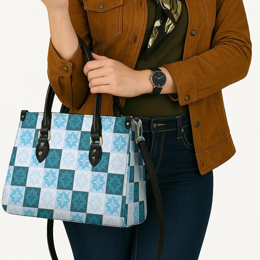 Cyan Manta Ray Hawaiian Quilt Motif Leather Bag