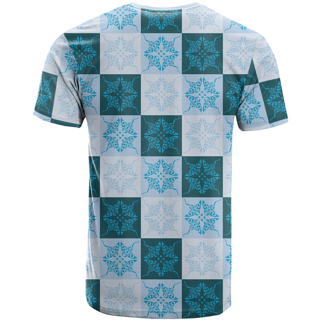 Cyan Manta Ray Hawaiian Quilt Motif T Shirt