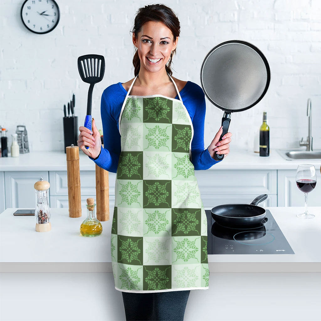 Sage Green Manta Ray Hawaiian Quilt Motif Apron