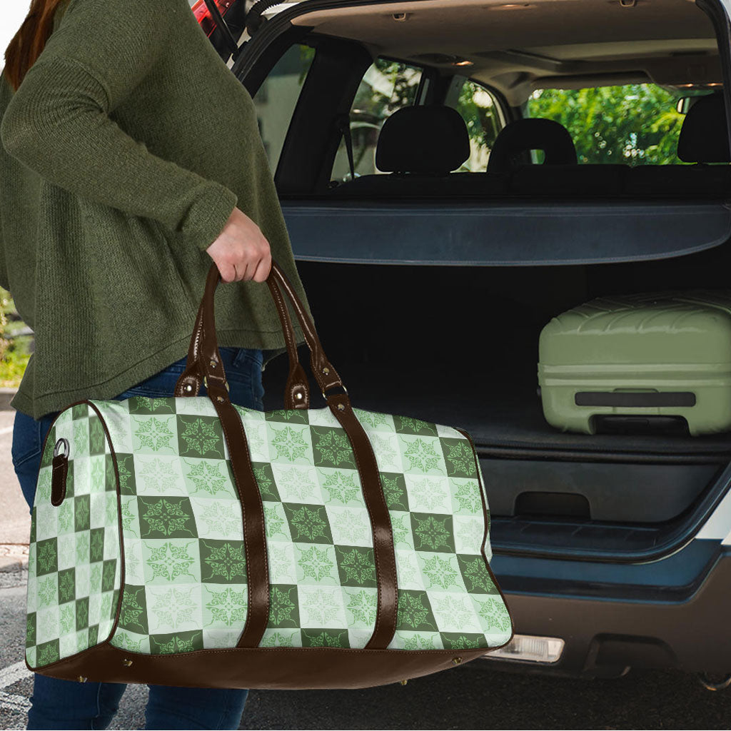 Sage Green Manta Ray Hawaiian Quilt Motif Travel Bag