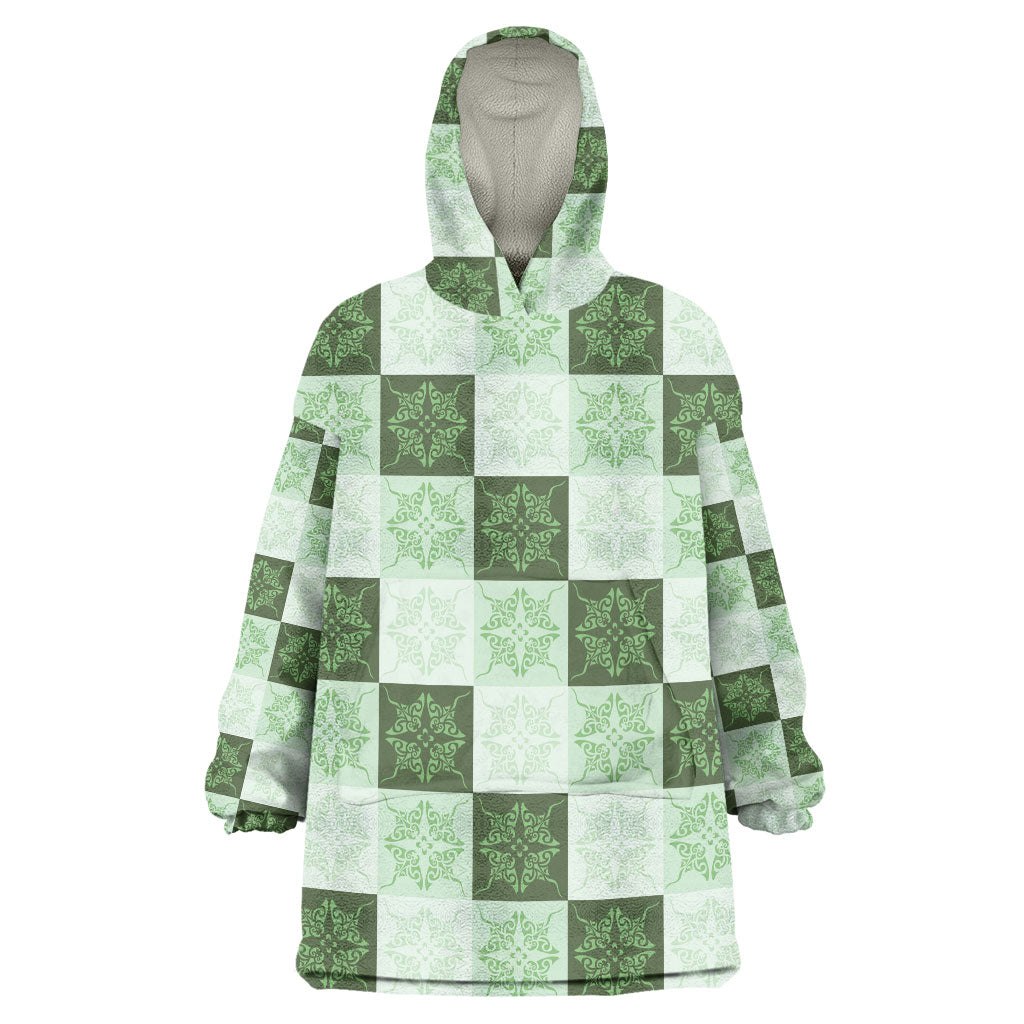 Sage Green Manta Ray Hawaiian Quilt Motif Wearable Blanket Hoodie