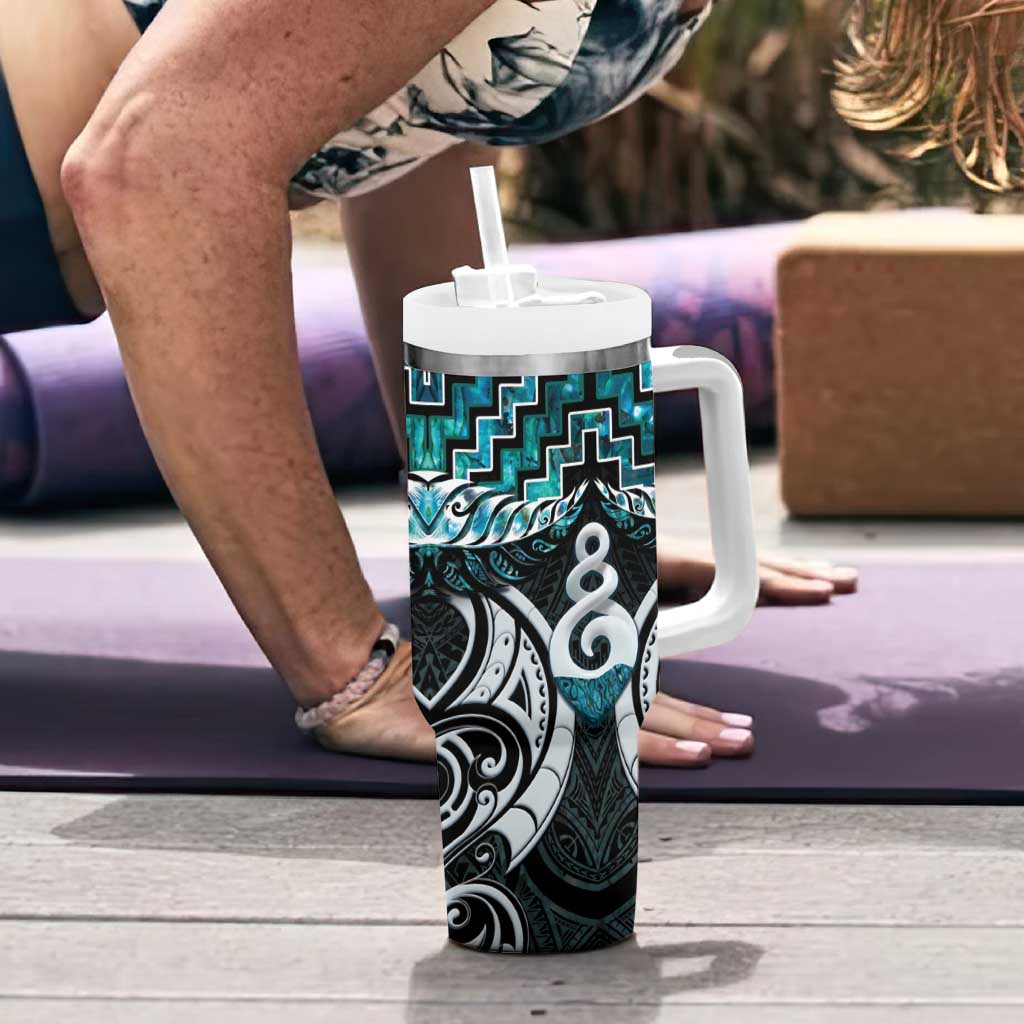 New Zealand Maori Tumbler With Handle Poutama Pikorua Turquoise Paua Shell LT05 - Polynesian Pride