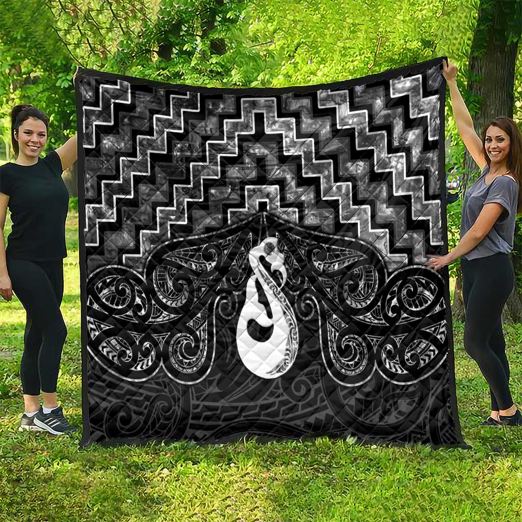 New Zealand Maori Quilt Poutama Manaia Black Paua Shell LT05 - Polynesian Pride