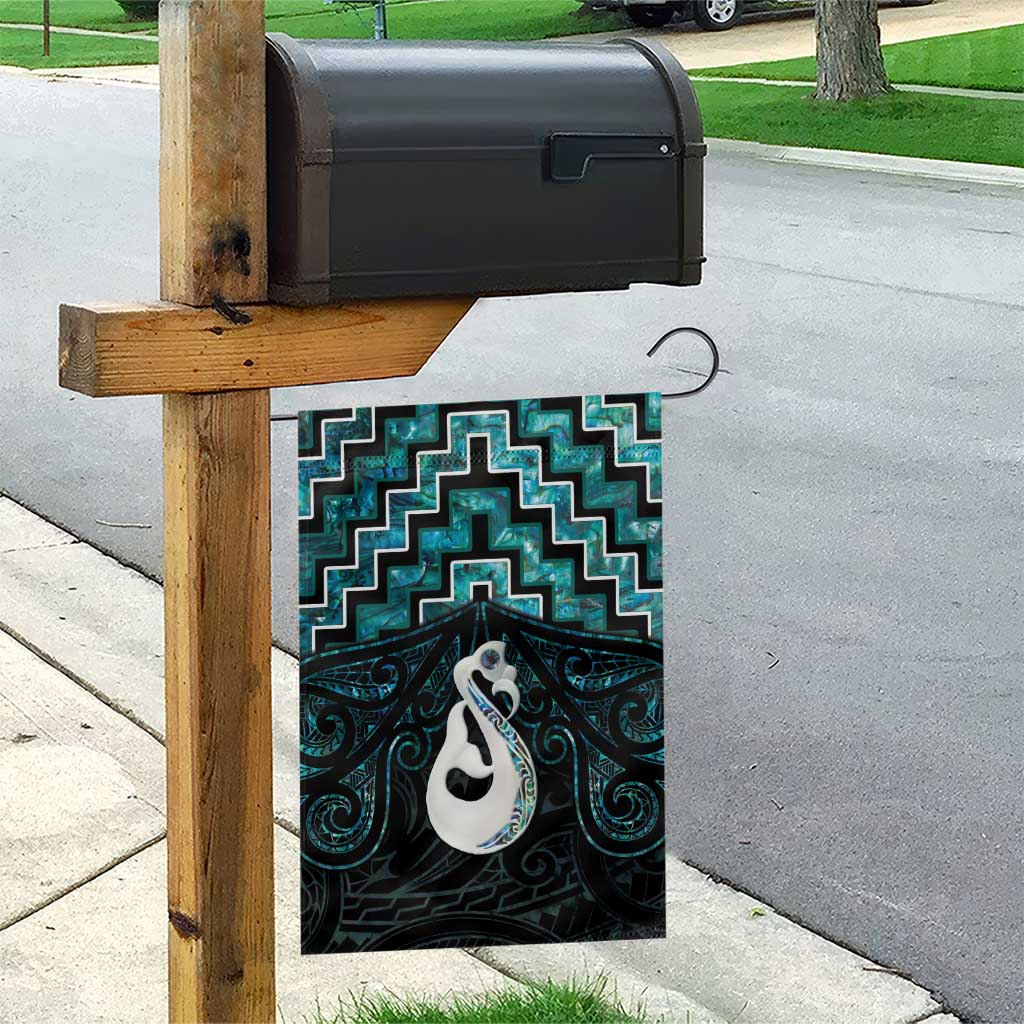 New Zealand Maori Garden Flag Poutama Manaia Turquoise Paua Shell
