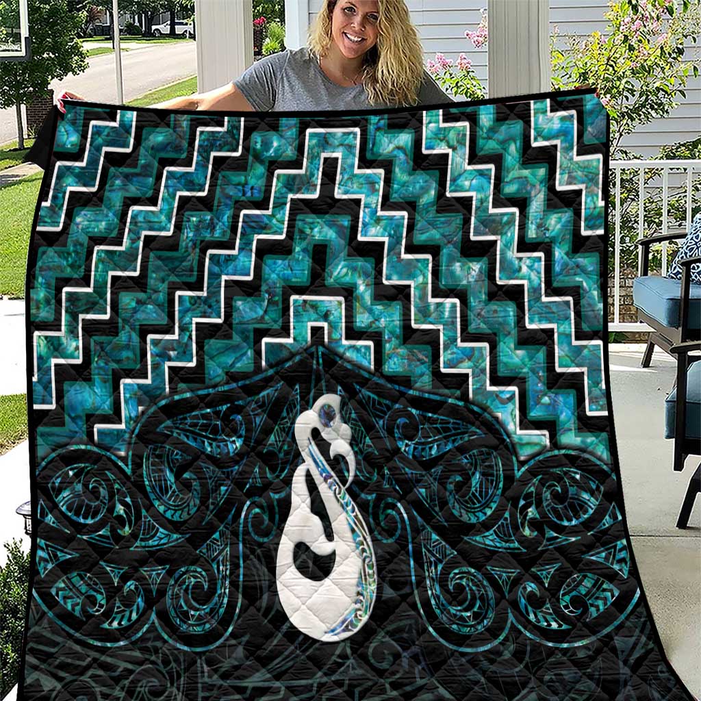 New Zealand Maori Quilt Poutama Manaia Turquoise Paua Shell LT05 Turquoise - Polynesian Pride