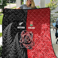 New Zealand And England Rugby Quilt Red Rose Mix Maori Pattern LT05 Black - Polynesian Pride