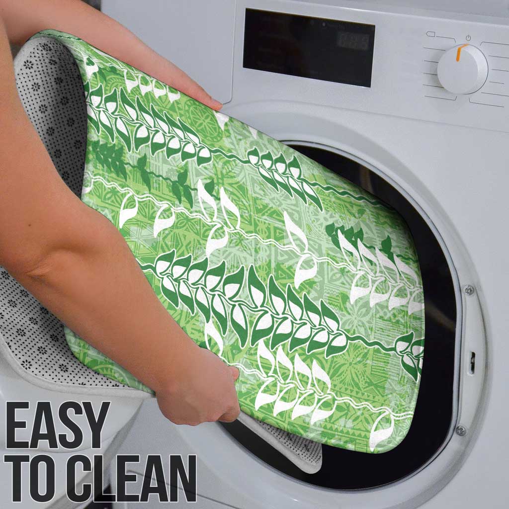 Green Hawaii Tapa Pattern Bathroom Set With Heliconia Vintage Style
