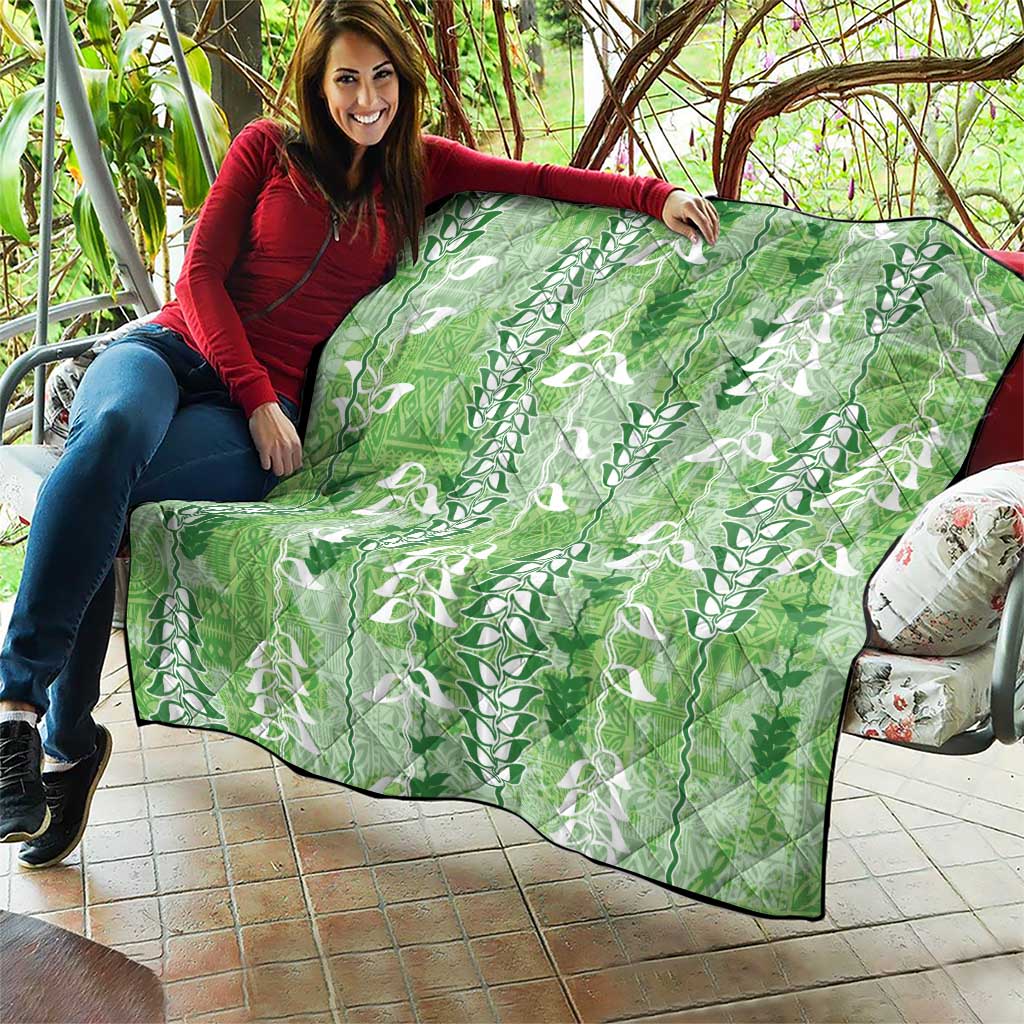 Green Hawaii Tapa Pattern Quilt With Heliconia Vintage Style