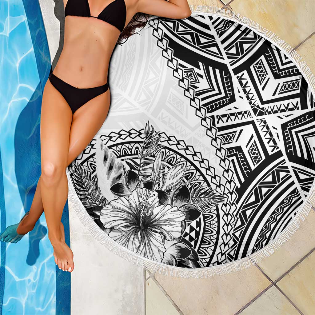 Hibiscus With White Austronesian Tattoo Pattern Beach Blanket - Polynesian Pride