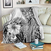 Hibiscus With White Austronesian Tattoo Pattern Blanket - Polynesian Pride