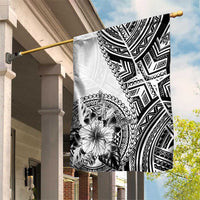 Hibiscus With White Austronesian Tattoo Pattern Garden Flag - Polynesian Pride