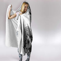 Hibiscus With White Austronesian Tattoo Pattern Hooded Blanket LT05 - Polynesian Pride