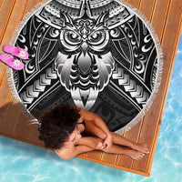 New Zealand Morepork Beach Blanket Maori Pattern Black