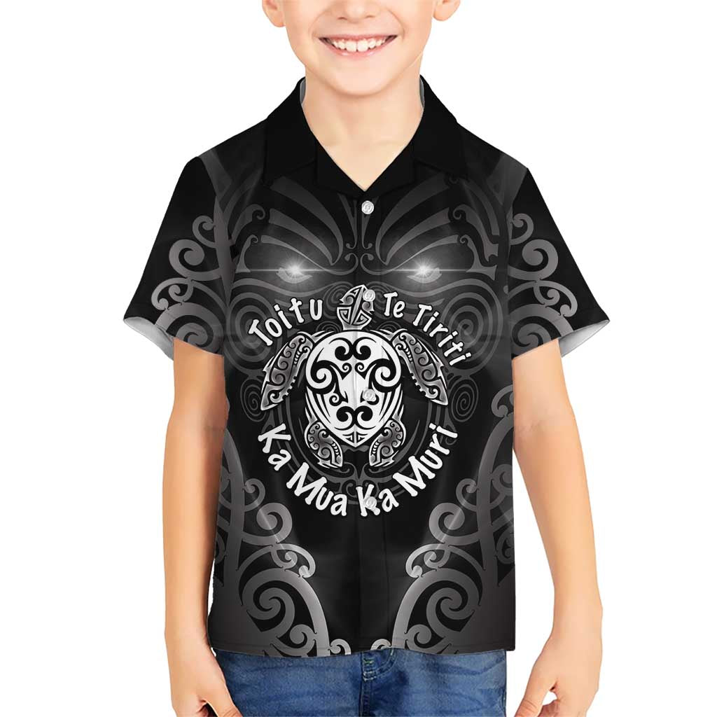 Aotearoa Toitu Te Tiriti Family Matching Short Sleeve Bodycon Dress and Hawaiian Shirt Ka Mua Ka Muri LT05 Son's Shirt Black - Polynesian Pride