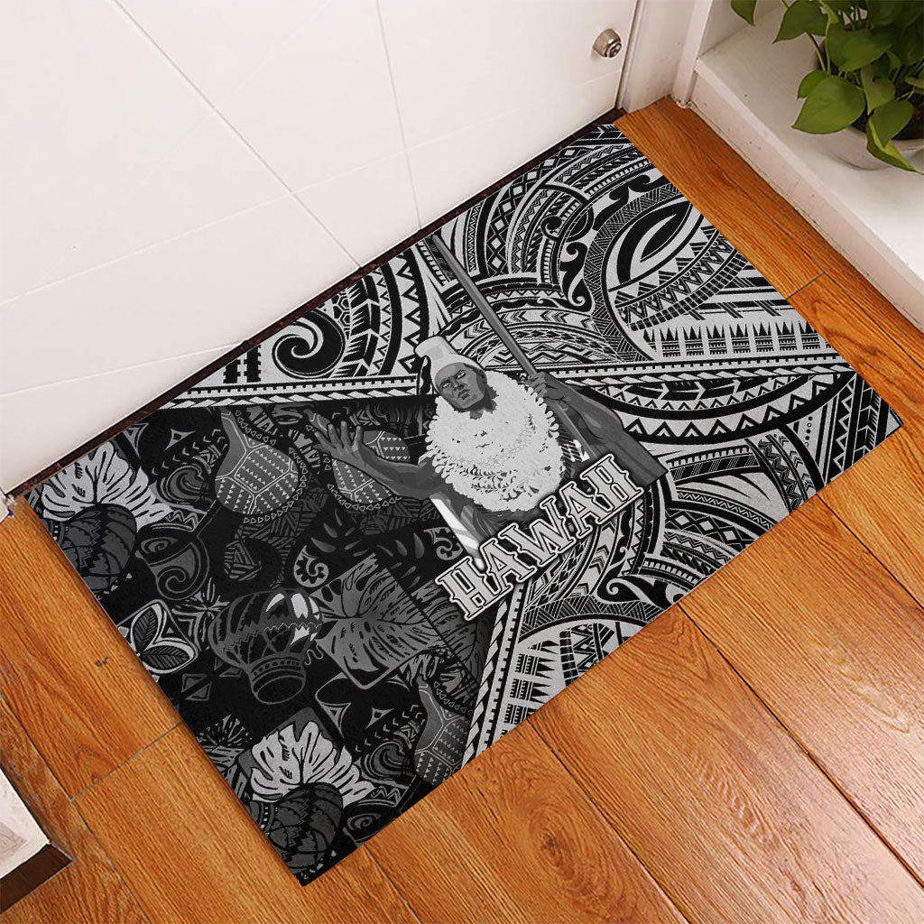 Hawaii King Kamehameha Rubber Doormat With Hawaiian Ipu Motifs Black Version