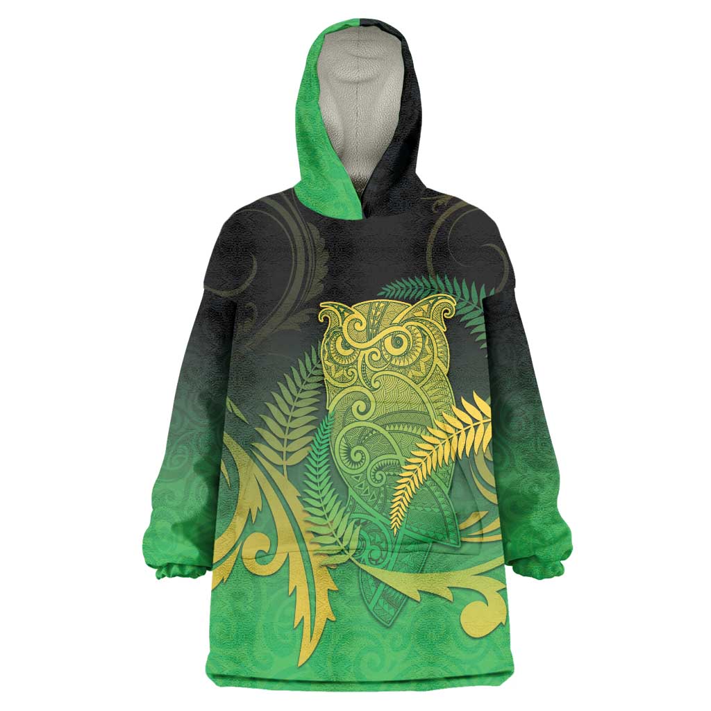New Zealand Aotearoa Ruru Wearable Blanket Hoodie Maori Fern Art Green