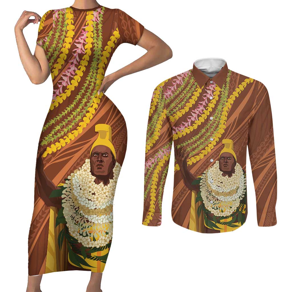 Hawaii King Kamehameha Couples Matching Short Sleeve Bodycon Dress and Long Sleeve Button Shirt Hawaiian Kakau Pattern With Leis