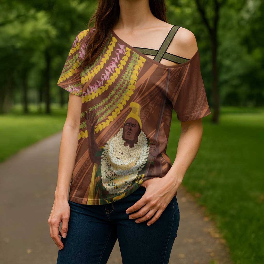 Hawaii King Kamehameha Cross Shoulder Shirt Hawaiian Kakau Pattern With Leis LT05 - Polynesian Pride