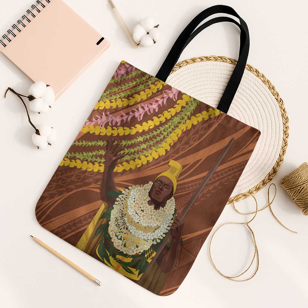 Hawaii King Kamehameha Tote Bag Hawaiian Kakau Pattern With Leis