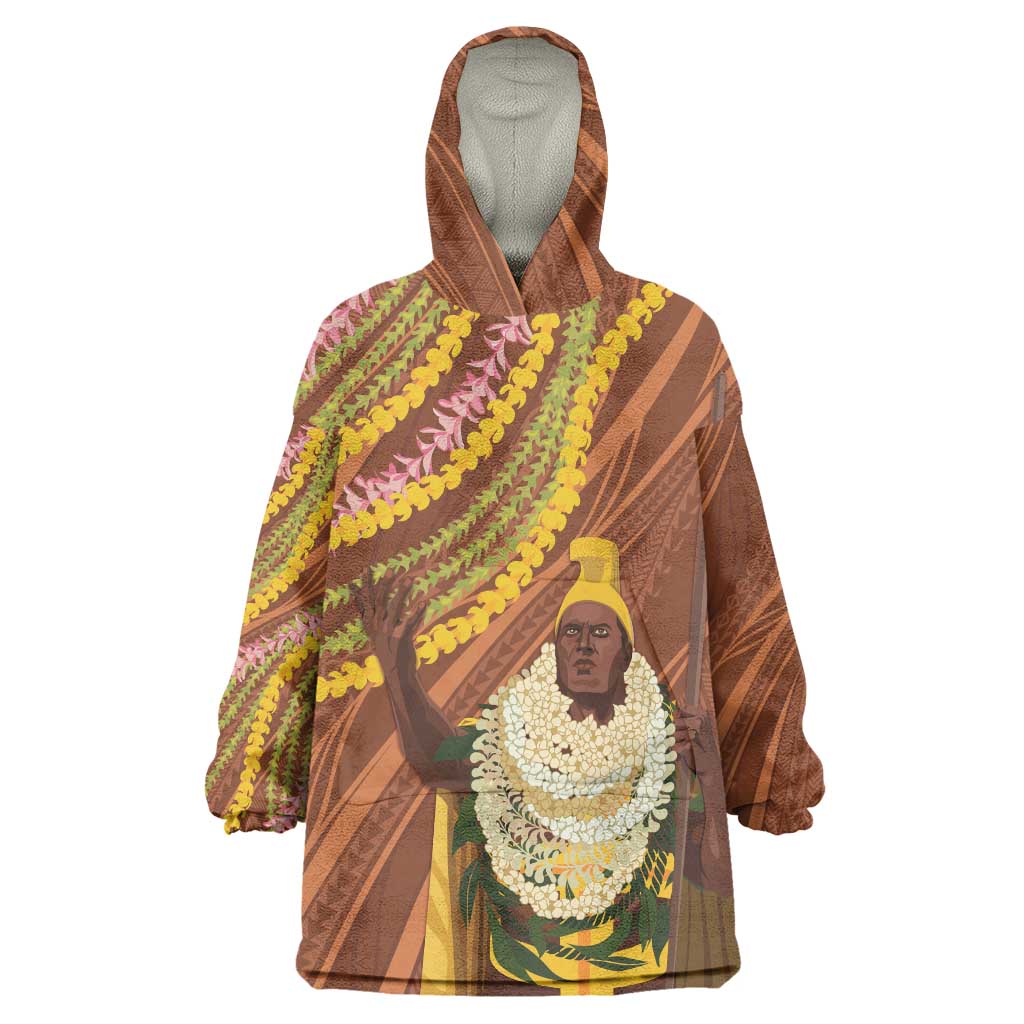 Hawaii King Kamehameha Wearable Blanket Hoodie Hawaiian Kakau Pattern With Leis