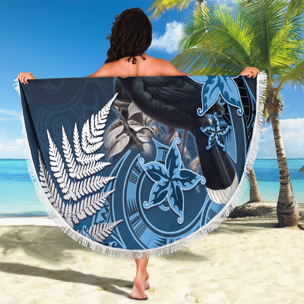 New Zealand Huia Bird Beach Blanket Aotearoa Maori Pattern